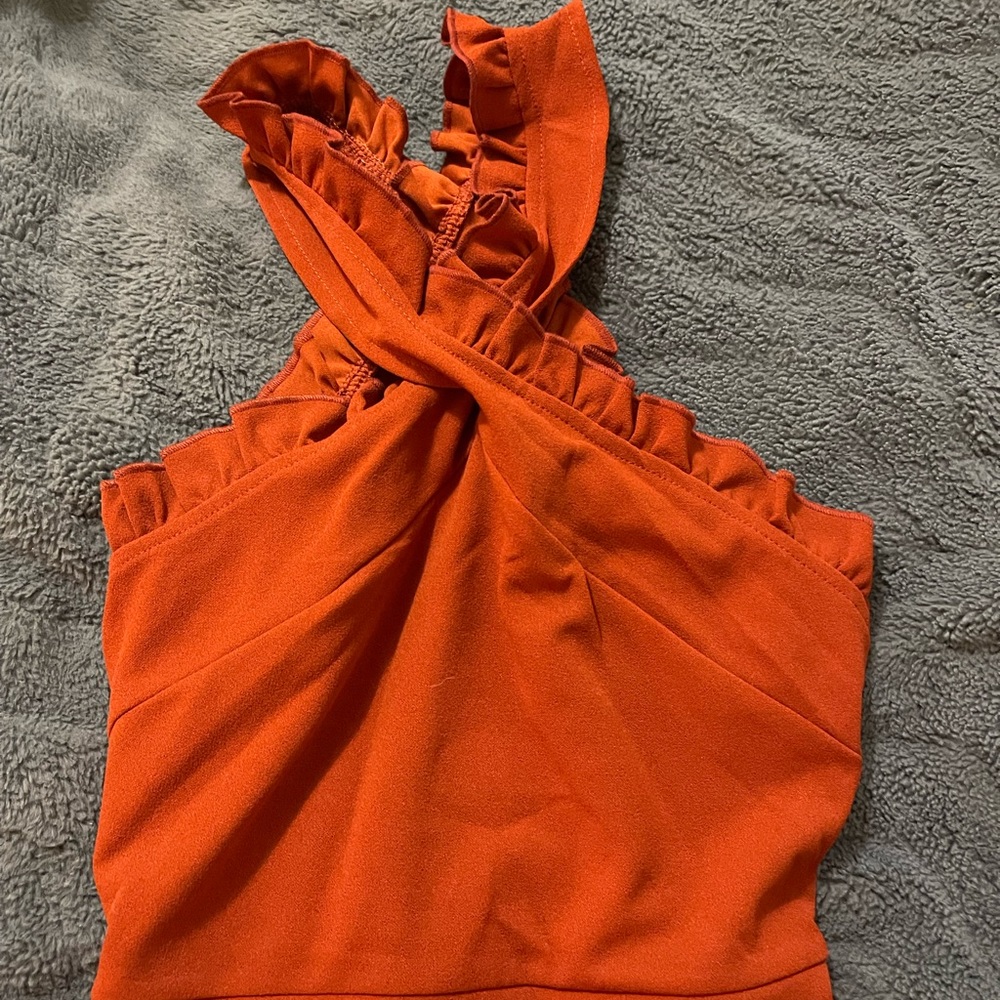 Twist top dress with slit